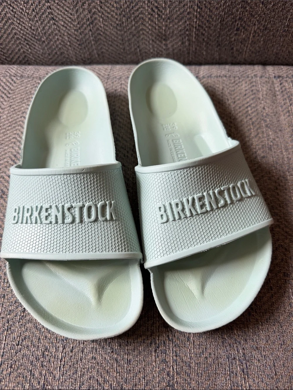 Birkenstock Barbados EVA Unisex Waterproof Sporty Pool Slide Sandals 39(L8/M6)